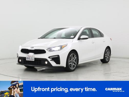 White 2019 Kia Forte EX