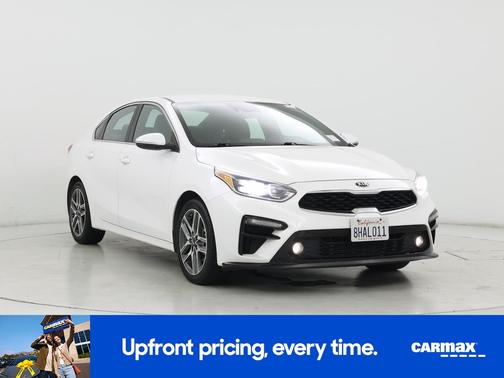 White 2019 Kia Forte EX