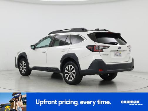 White 2023 Subaru Outback Premium
