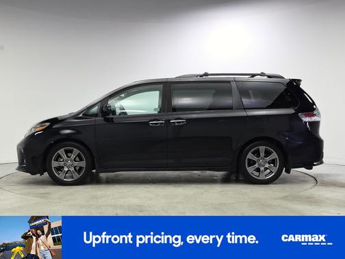 Black 2019 Toyota Sienna SE Premium