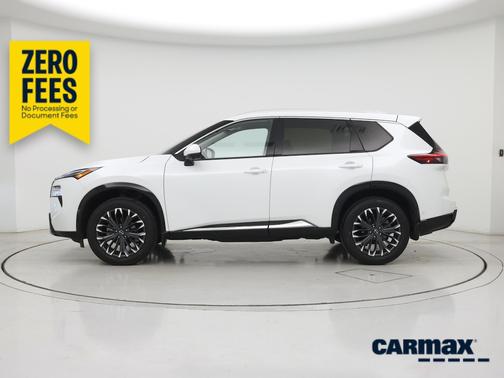 White 2024 Nissan Rogue Platinum