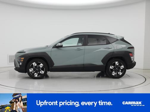 Green 2024 Hyundai KONA SE