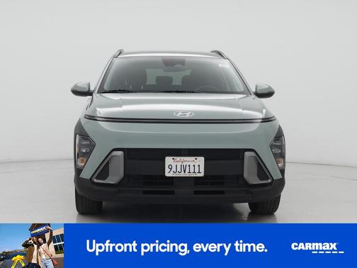 Green 2024 Hyundai KONA SE
