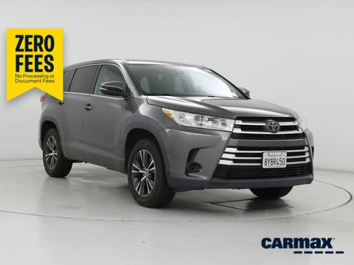 Gray 2018 Toyota Highlander LE
