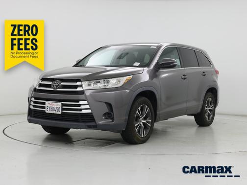 Gray 2018 Toyota Highlander LE