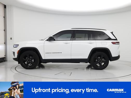 2023 Jeep Grand Cherokee Laredo