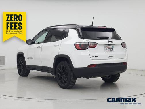 White 2024 Jeep Compass Latitude