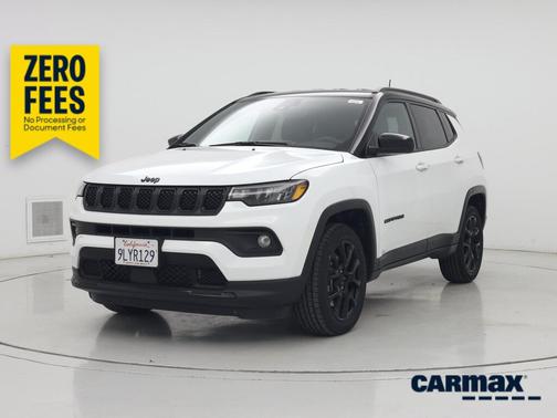 White 2024 Jeep Compass Latitude