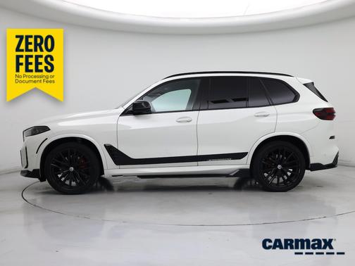 White 2024 BMW X5 sDrive40i