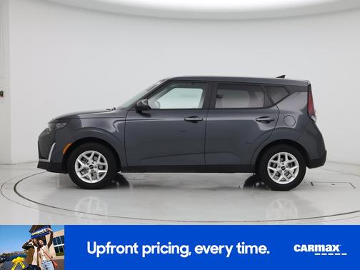 Gray 2025 Kia Soul LX