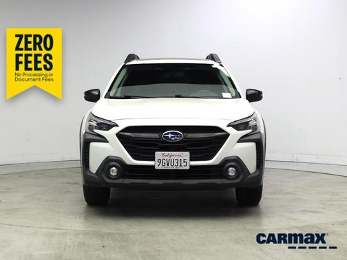 White 2024 Subaru Outback Onyx Edition