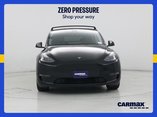 Black 2023 Tesla Model Y Performance