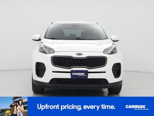 White 2018 Kia Sportage LX