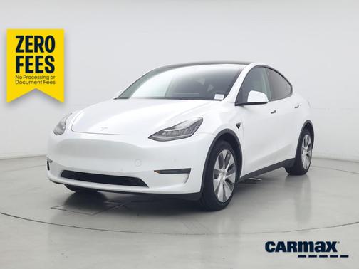 White 2023 Tesla Model Y Long Range