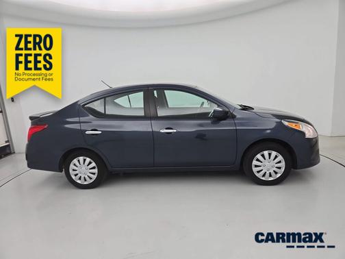 Blue 2015 Nissan Versa SV