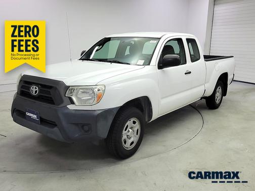 White 2015 Toyota Tacoma