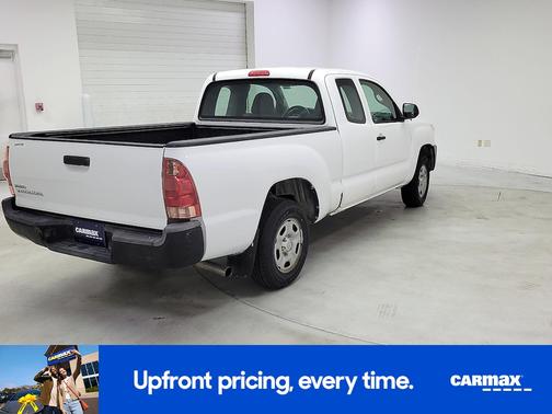 White 2015 Toyota Tacoma