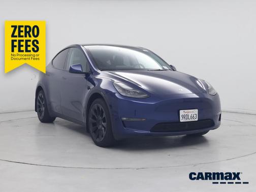 Blue 2025 Tesla Model Y Long Range