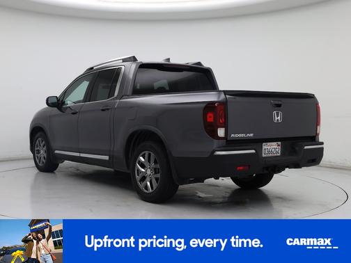 Gray 2017 Honda Ridgeline RTL