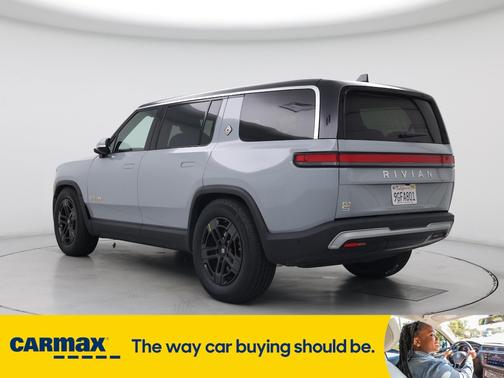 2023 Rivian R1S Launch Edition Quad-Motor Large