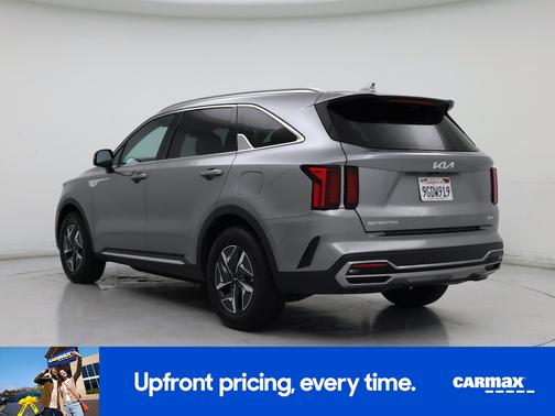 Gray 2023 Kia Sorento Hybrid EX