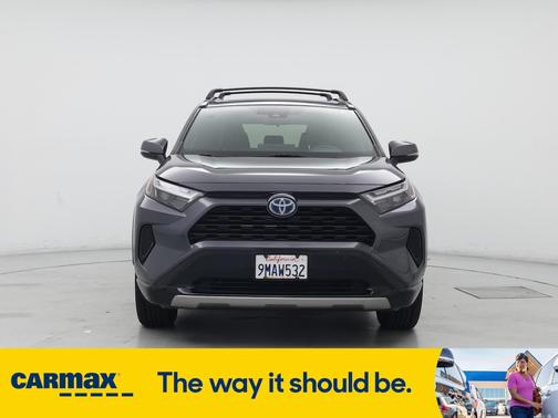 2022 Toyota RAV4 Hybrid SE