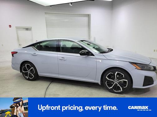 2023 Nissan Altima SR