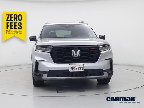 Silver 2025 Honda Pilot Trailsport