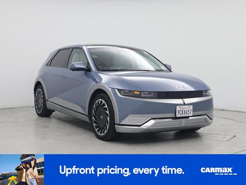 Gray 2022 Hyundai IONIQ 5 SE