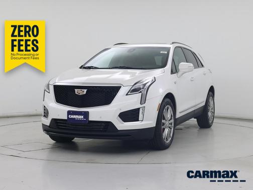 White 2022 Cadillac XT5 Sport