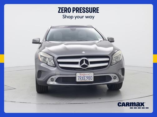 Gray 2015 Mercedes-Benz GLA-Class
