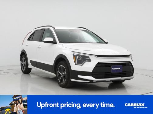 2025 Kia Niro LX
