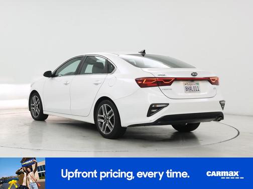 White 2019 Kia Forte EX