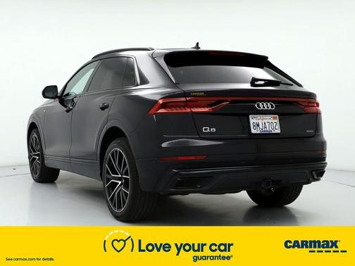 Photo 2 of 26 of 2019 Audi Q8 3.0T Premium