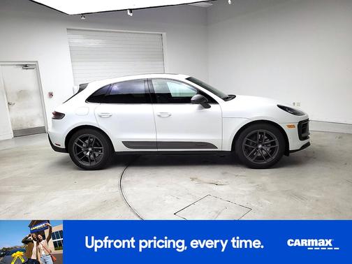 2023 Porsche Macan T