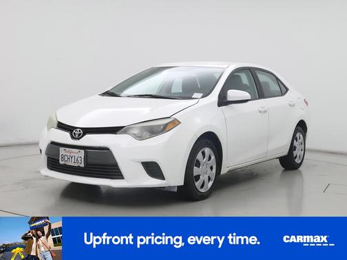 White 2014 Toyota Corolla LE