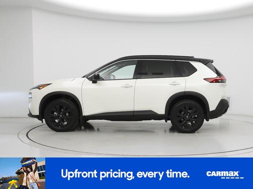 White 2023 Nissan Rogue SV