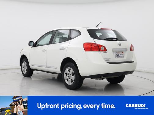 White 2015 Nissan Rogue Select S
