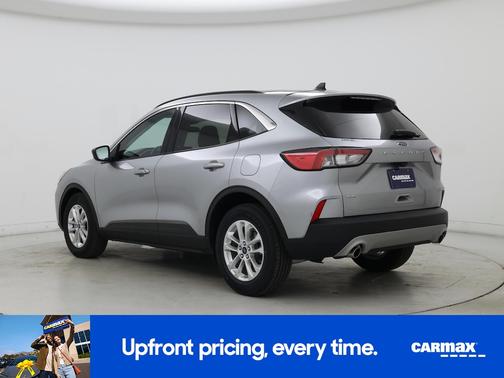 Silver 2022 Ford Escape SE