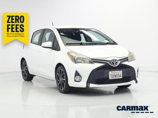 White 2016 Toyota Yaris SE