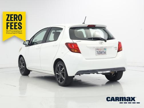 White 2016 Toyota Yaris SE