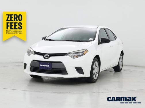 White 2016 Toyota Corolla LE