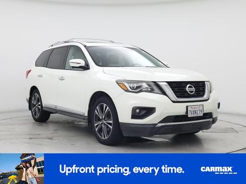 2017 Nissan Pathfinder Platinum
