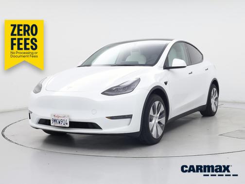 White 2024 Tesla Model Y