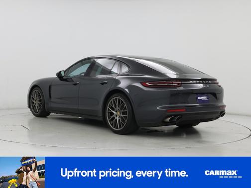 2018 Porsche Panamera 4S