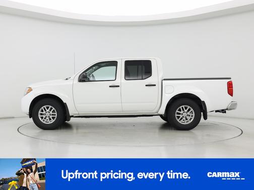 White 2019 Nissan Frontier SV