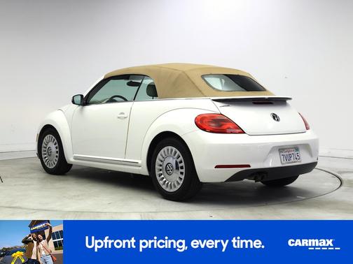 White 2014 Volkswagen Beetle 2.5
