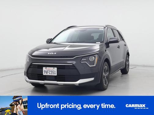 Gray 2025 Kia Niro EX