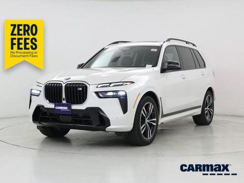 White 2024 BMW X7 M60
