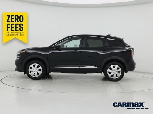 Black 2025 Nissan Kicks SV